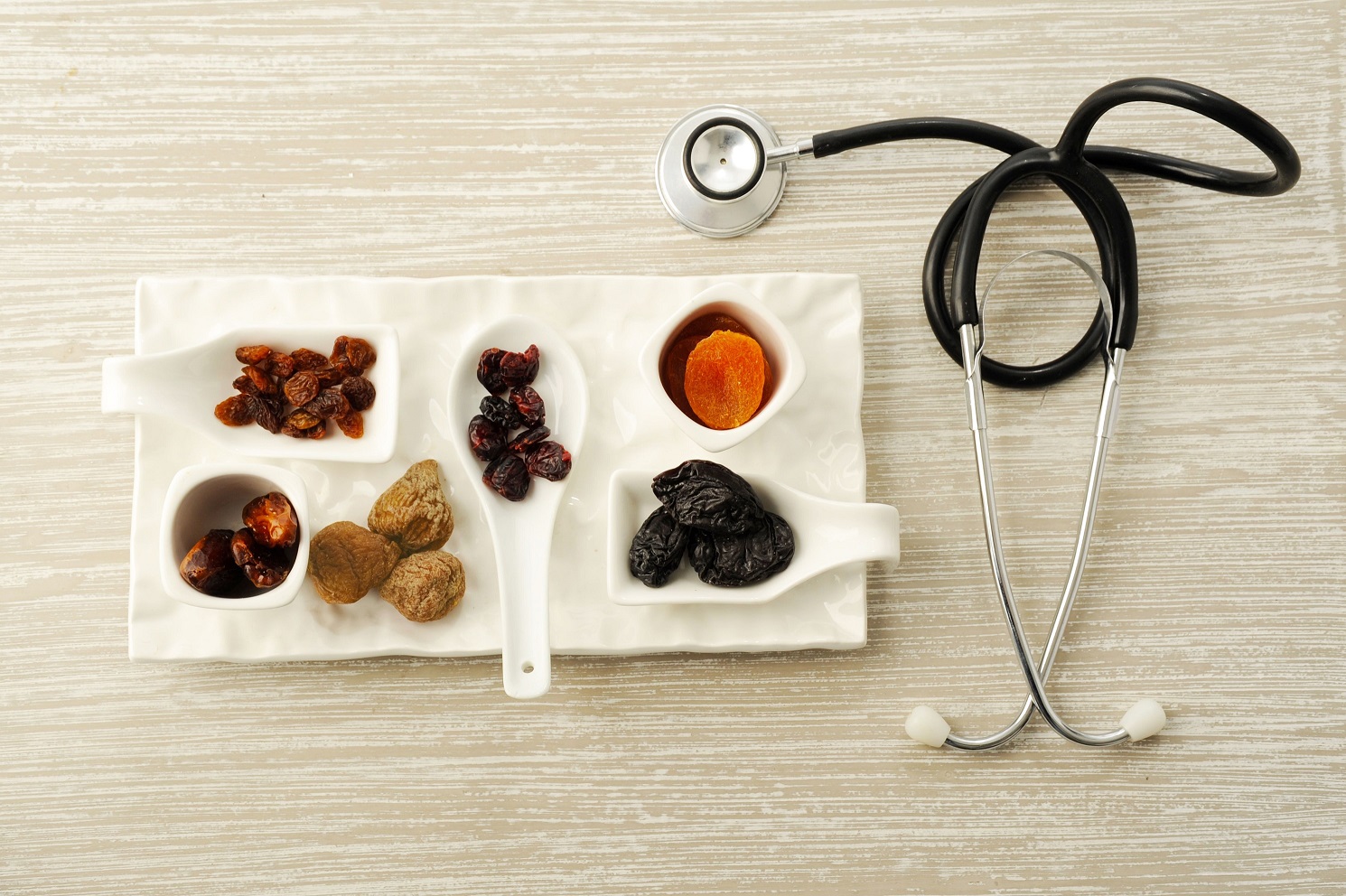 Dried Fruits Manufacturer, Suppliers and Exporters